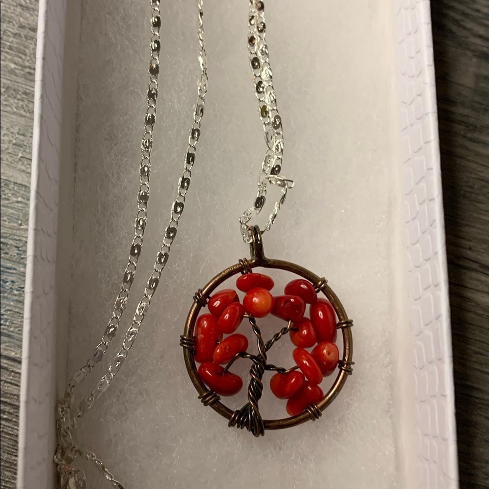 Family tree necklace